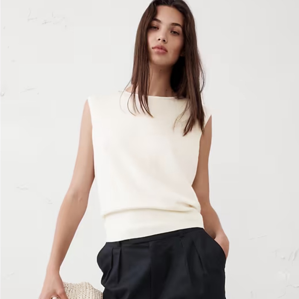 Banana Republic Cream Merino Wool Sleeveless Top
